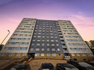 Property for Auction in Lincolnshire - D87 Bentley Court, Parkwood Rise, Keighley BD21 4RQ