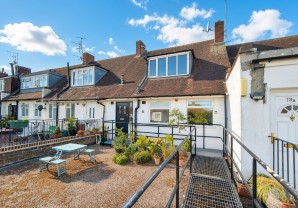 Property for Auction in London - 81B High Street, Whitton, Twickenham, Middlesex, TW2 7LD