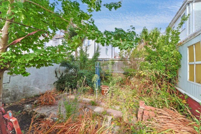 Lot Image