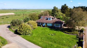 Property for Auction in East Anglia - Bays Farm House, Adventurers Drove, Oxlode Pymoor, Ely, Cambridgeshire CB6 2DZ