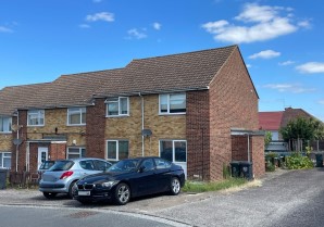 Property for Auction in London - 10 Phillips Close, Dartford, Kent, DA1 3HB