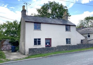 Property for Auction in London - 24 Common Hill, Cricklade, Swindon, Wiltshire, SN6 6EZ