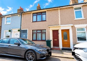 Property for Auction in London - 21 Great Queen Street, Dartford, Kent, DA1 1TJ