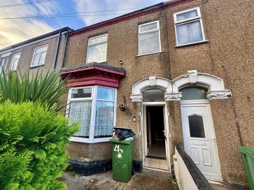 Property for Auction in Lincolnshire - 214 Wellington Street, Grimsby DN32 7JN