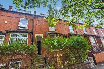 Property for Auction in West Yorkshire - 22 Coldcotes Avenue, Leeds, West Yorkshire LS9 6NB