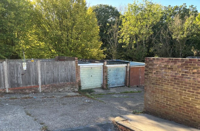 Lot Image