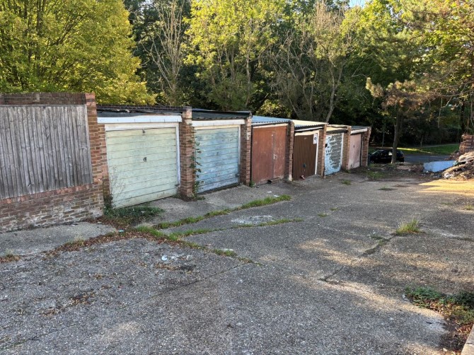 Lot Image
