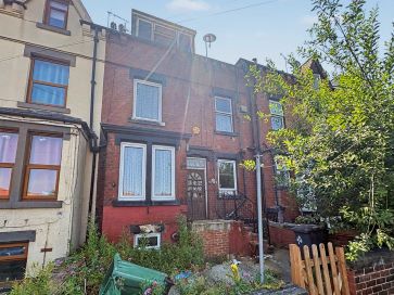 Property for Auction in West Yorkshire - 10 Fairford Avenue, Leeds, West Yorkshire LS11 5EL