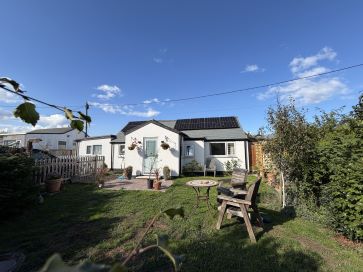 Property for Auction in East Anglia - Kon-Tiki, Beach Road, Hemsby, Great Yarmouth, Norfolk NR29 4HS