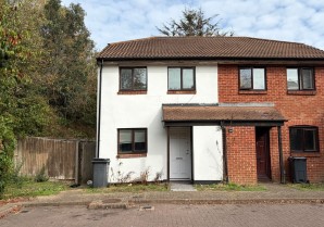 Property for Auction in London - 10 Eider Close, Hayes, Middlesex, UB4 9TD