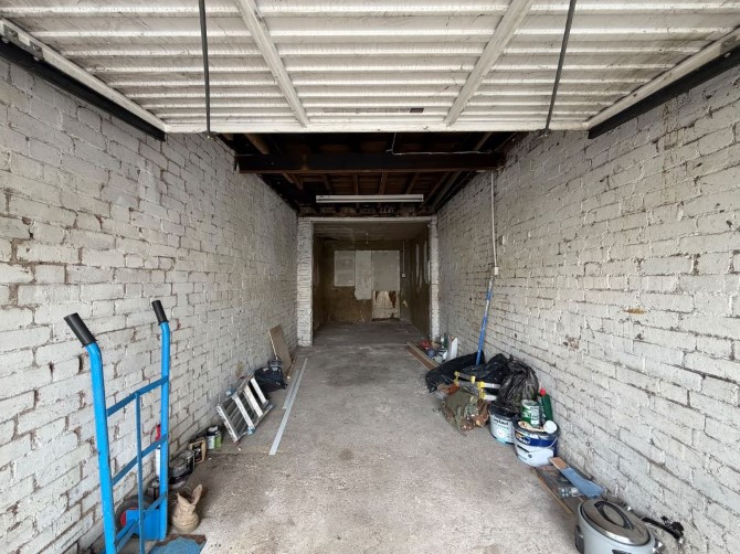 Lot Image