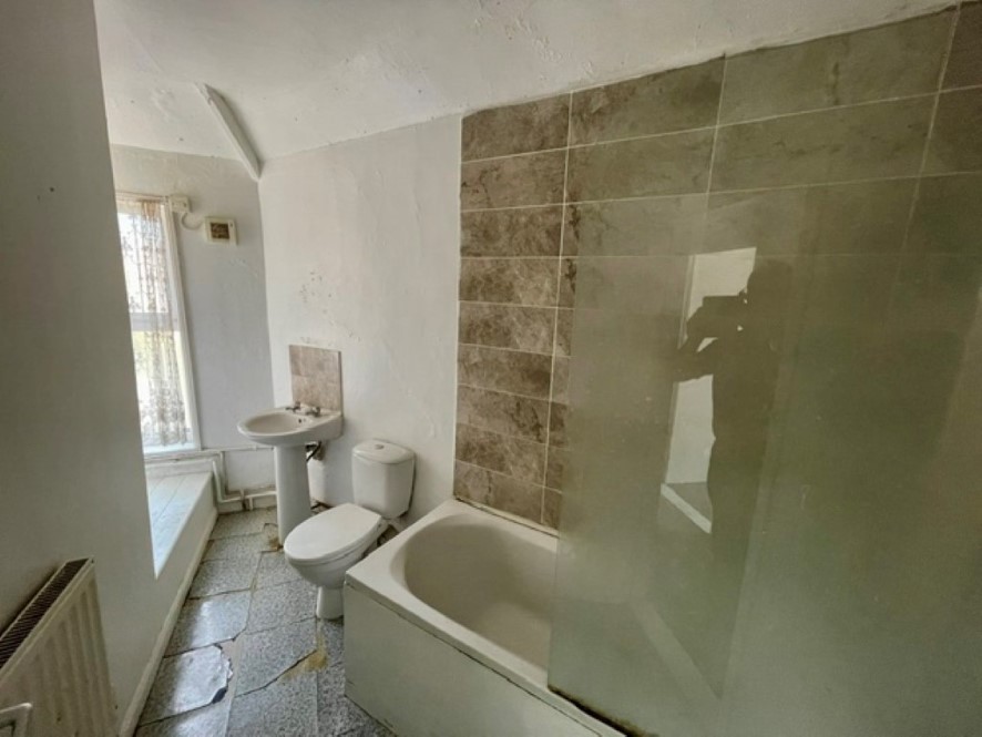 Lot Image