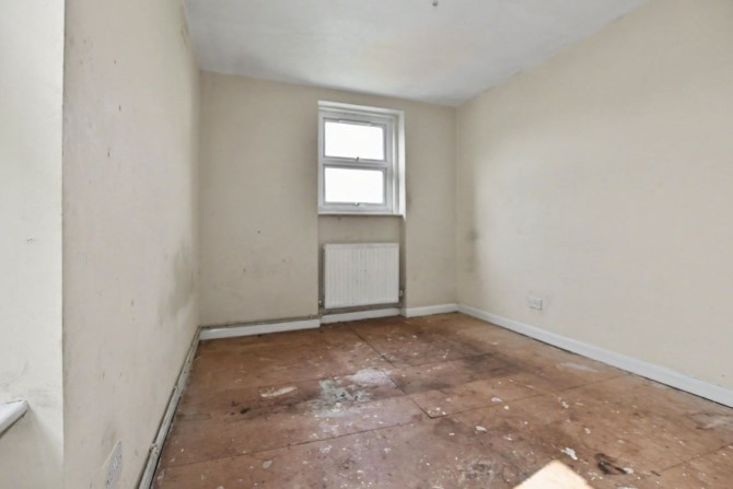 Lot Image
