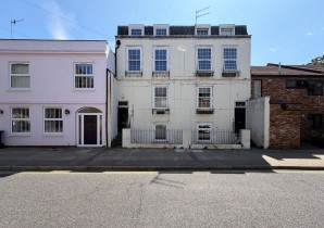 Property for Auction in Sussex & Hampshire - 23A Norfolk Street, Southsea, PO5 4DR
