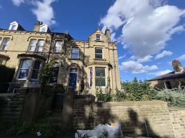Property for Auction in Manchester - 19 Belmont Street, Huddersfield, West Yorkshire, HD1 5BZ