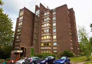 Property for Auction in London - Flat 16 Westchester Court, Westchester Drive, London, NW4 1RB