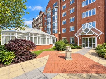 Property for Auction in Lincolnshire - Apartment 51, Forum Court, 80 Lord Street, Southport PR8 1JP