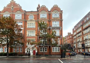 Property for Auction in London - Flat 2, 3 The Mansions, Earls Court Road, Kensington, London, SW5 9BW