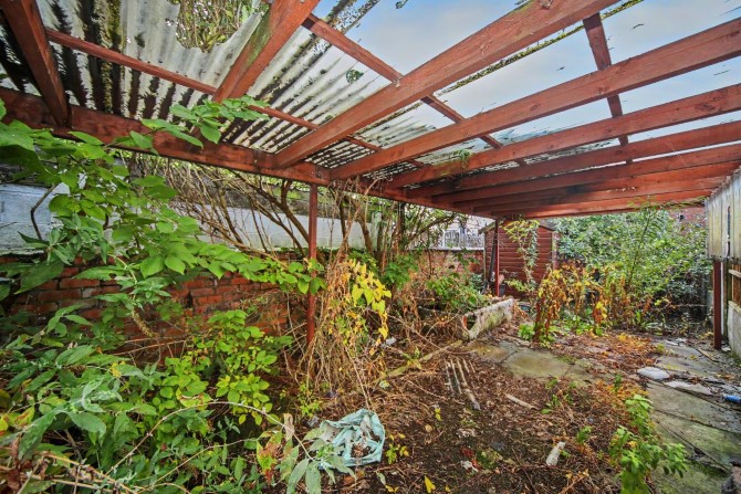 Lot Image