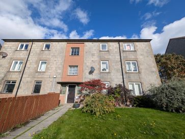 Property for Auction in Scotland - 169 Kincorth Circle, Aberdeen, Aberdeen City AB12 5NS