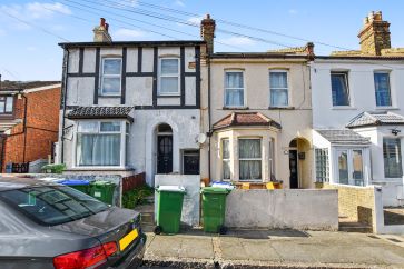 Property for Auction in Lincolnshire - 41B Ruskin Road, Belvedere DA17 5BD