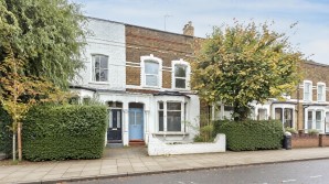 Property for Auction in London - 42 Bayston Road, Stoke Newington, London, N16 7LT
