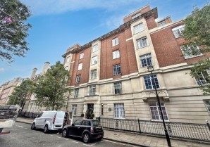 Property for Auction in London - Flat 36, 105 Hallam Street, Marylebone, London, W1W 5HD