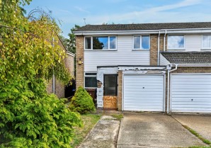 Property for Auction in London - 43 Coombelands, Royston, Hertfordshire, SG8 7DW