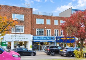 Property for Auction in London - 10A Brook Mews, High Road, Chigwell, Essex, IG7 6PB